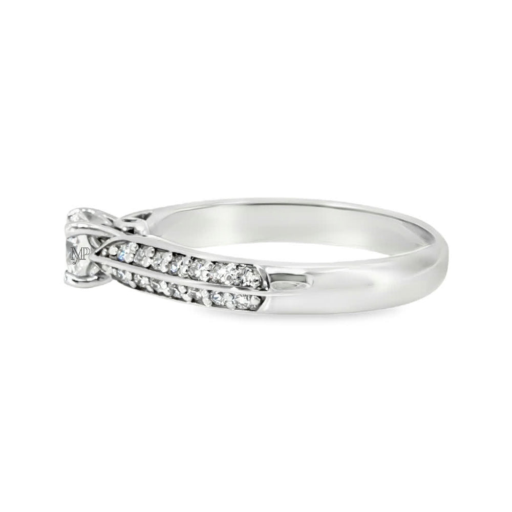 Anillo "Sena" oro blanco 14K, diamante lg 0.31ct H&A IGI