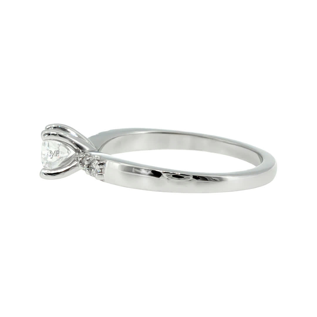 Anillo "Río L" oro blanco 14K, diamante lg 0.41ct H&A IGI