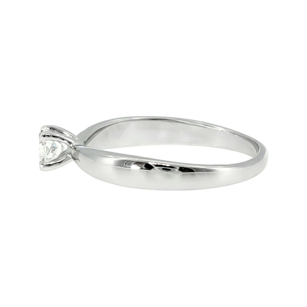 Anillo "Río" oro blanco 14K, diamante lg 0.24ct Bluish