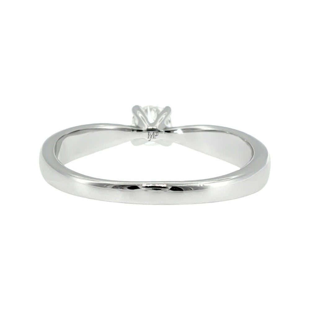 Anillo "Río" oro blanco 14K, diamante lg 0.24ct Bluish