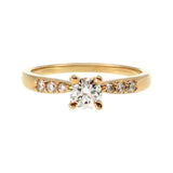 Anillo "Río L" oro amarillo 14K, diamante lg 0.32ct IGI