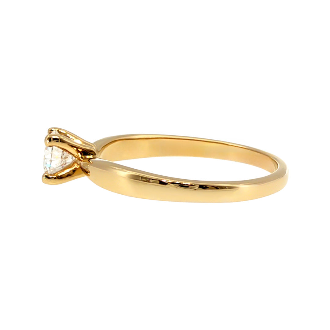 Anillo "Río" oro amarillo 14K, diamante lg 0.38ct H&A IGI