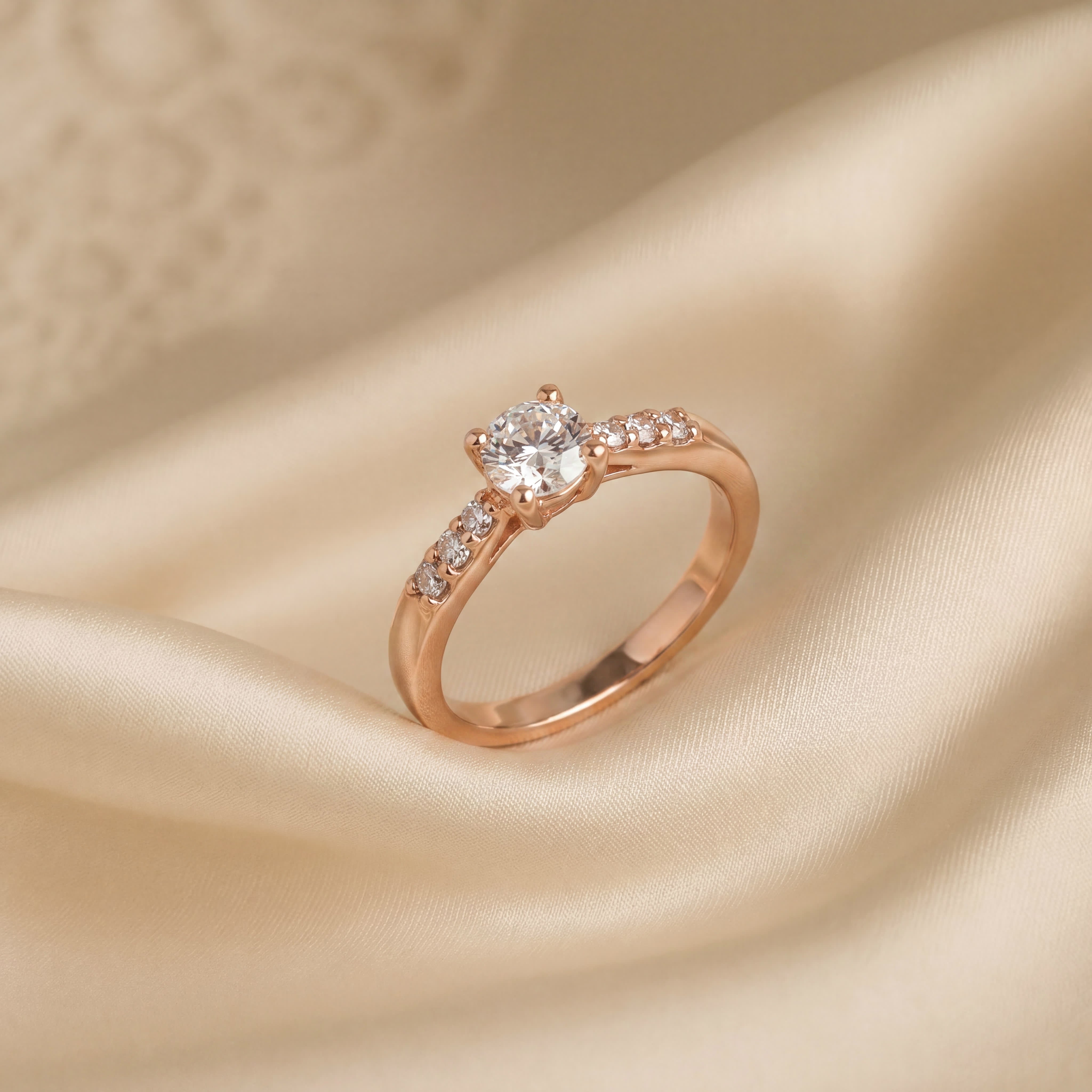 Anillo "Río L" oro rosa 14K, diamante lg 0.36ct